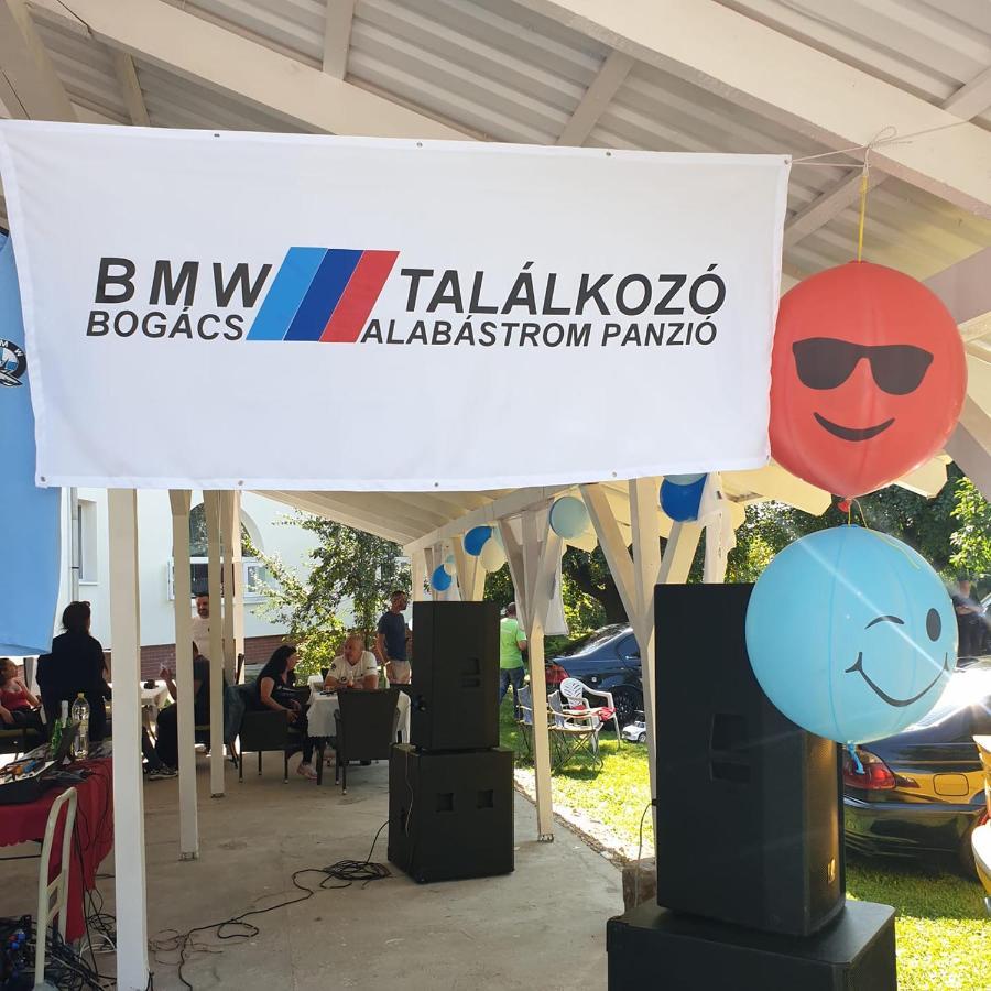 לינה וארוחת בוקר Bogács Alabastrom Panzio Es Etterem מראה חיצוני תמונה